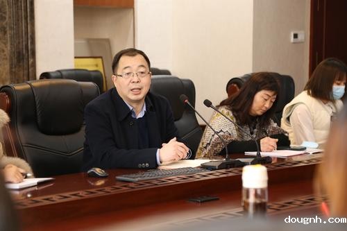 党委副书记段红军给青年教师们部署意识形态工作具体措施 党委副书记段红军给青年教师们部署意识形态工作具体措施