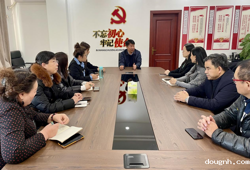 18新利app党委书记、校长宋志强就进一步加强校企合作发表讲话 18新利app党委书记、校长宋志强就进一步加强校企合作发表讲话