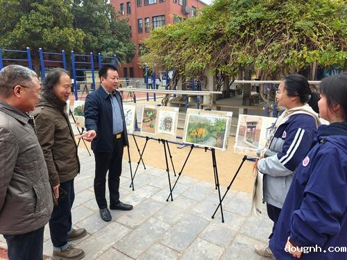 4与学生交流创作心得 4与学生交流创作心得