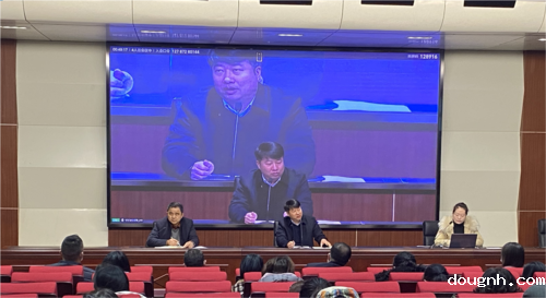 党委书记、校长宋志强号召全体教师提高自身信息化教学能力