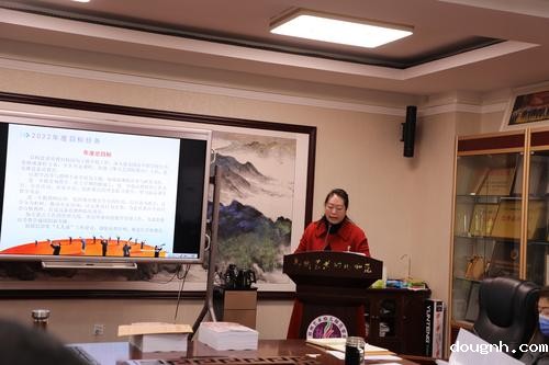 学校教务处主任刘婷汇报2022教学重点工作安排