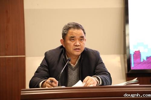 2副校级干部赵泳江对2022-2023学年上期教学工作做出总结