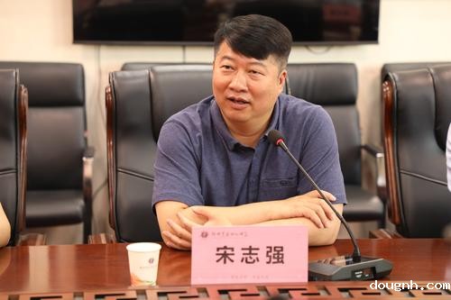 218新利app党委书记、校长宋志强介绍学校基本情况