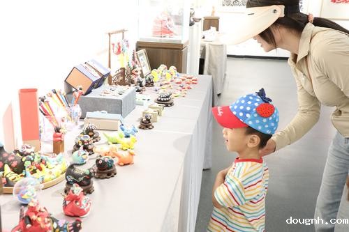 7吸引孩子与家长驻足观看