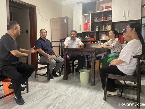 118新利app组织开展班主任家访活动