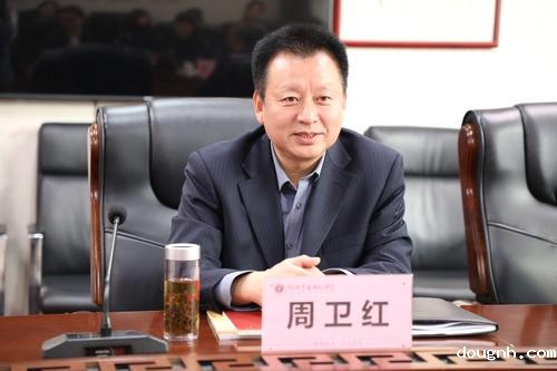 218新利app党委书记周卫红介绍学校党建工作开展情况