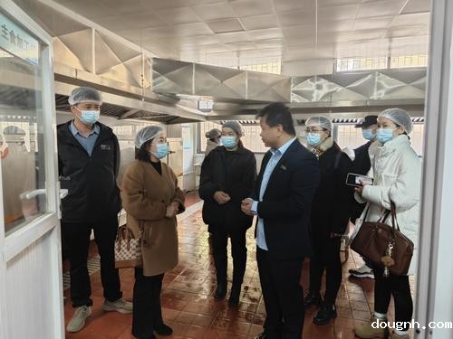 4.参观厨房区域