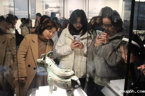 4到河南博物院研学参观青铜文物