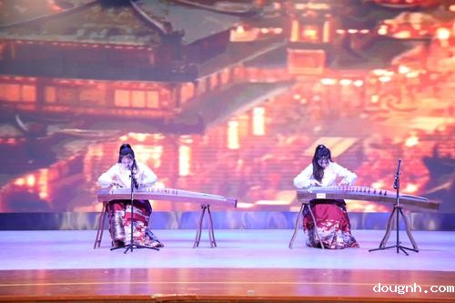 9-古筝合奏《战台风》